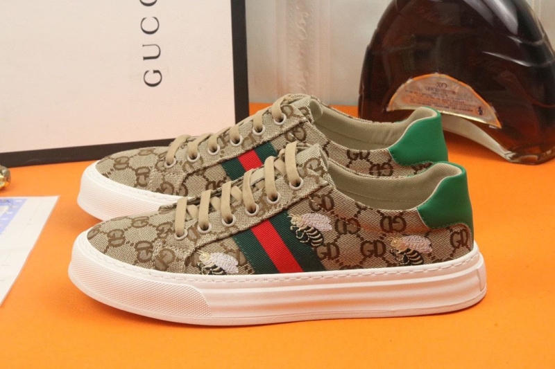 Gucci Casual Shoes